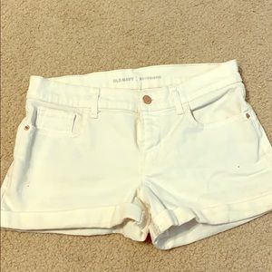 Old navy white shorts